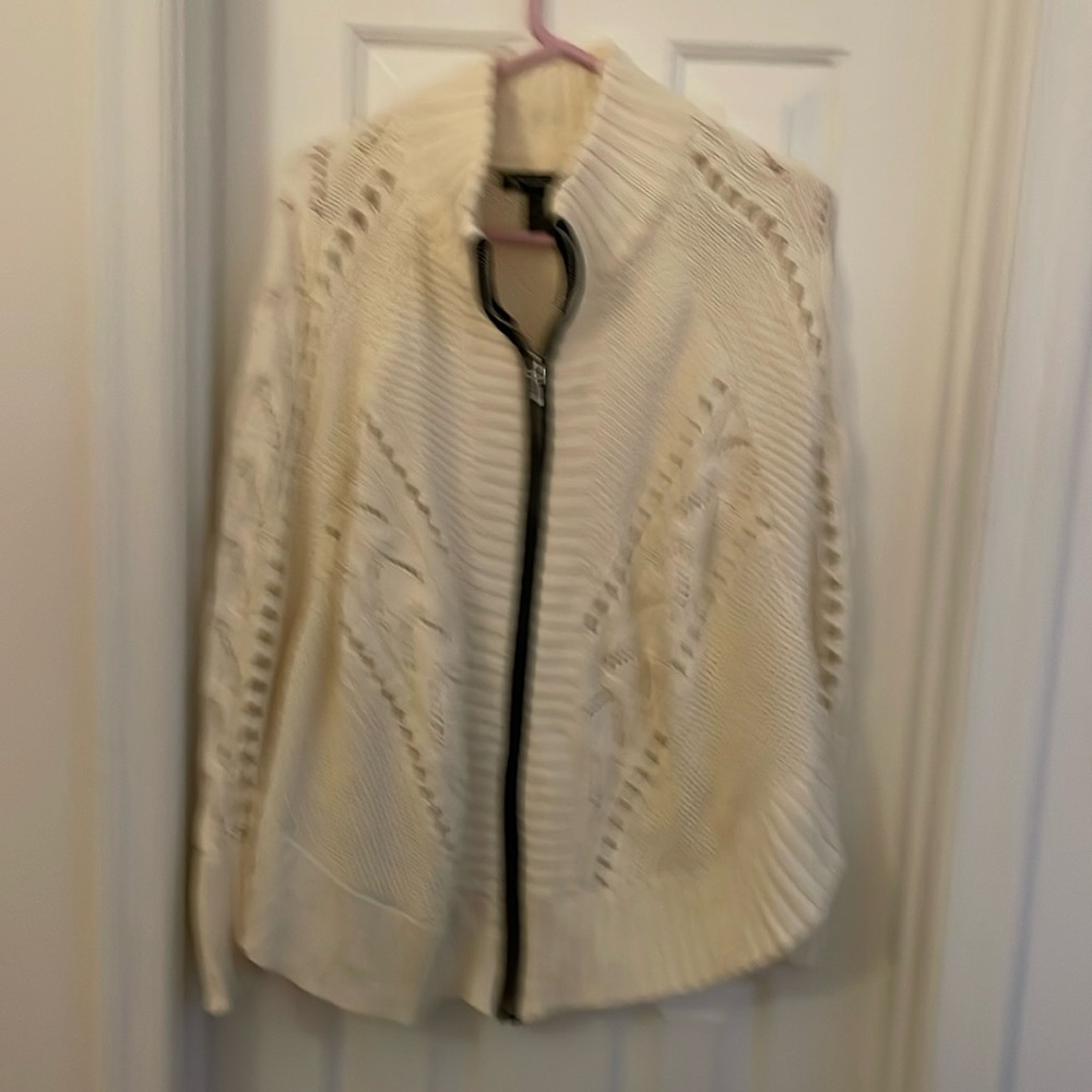 Inc cream poncho size S/M